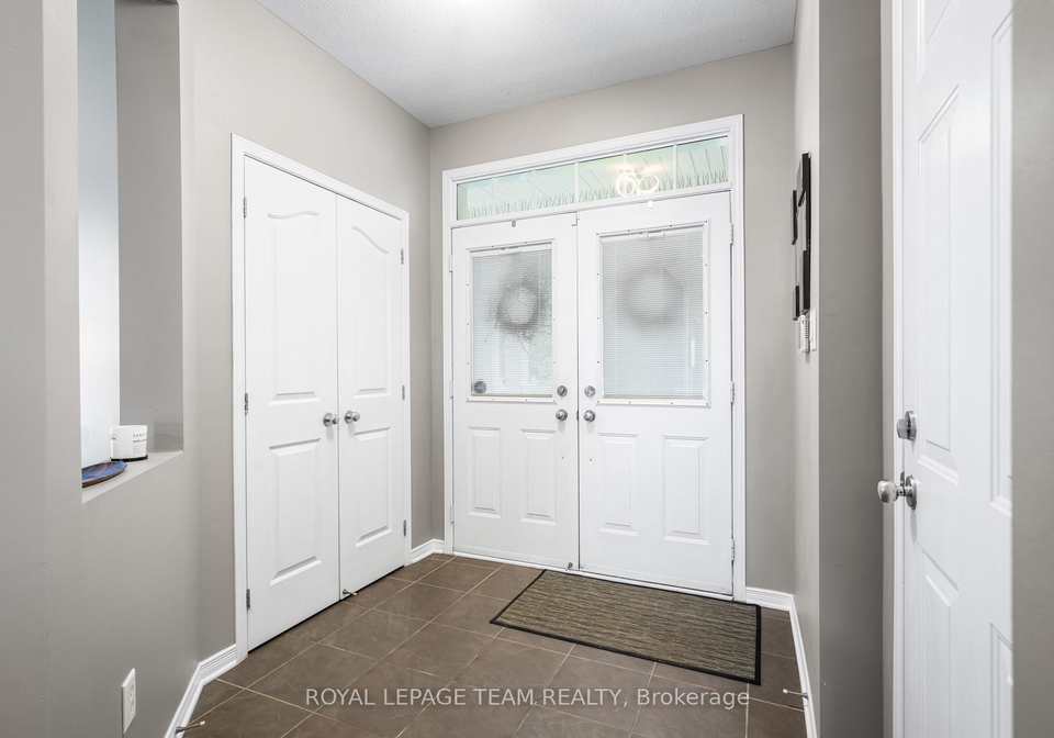 47-blackshire-circle-ottawa-ontario-x12176621