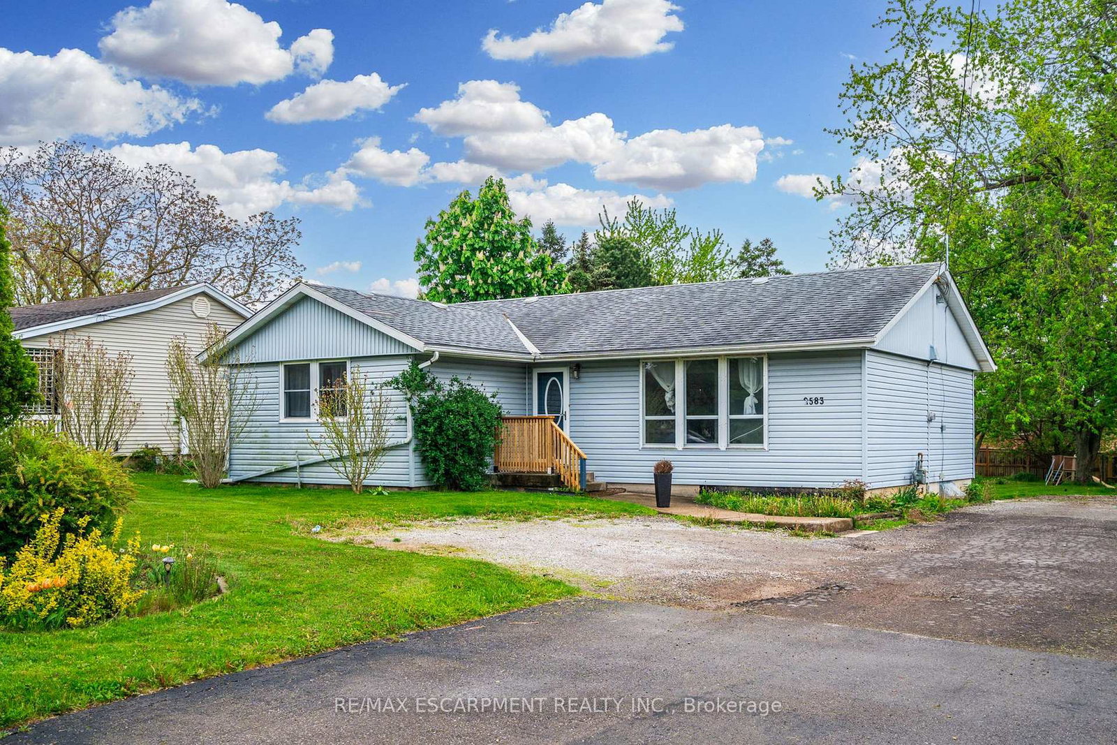 2583-binbrook-road-hamilton-ontario-x12176726