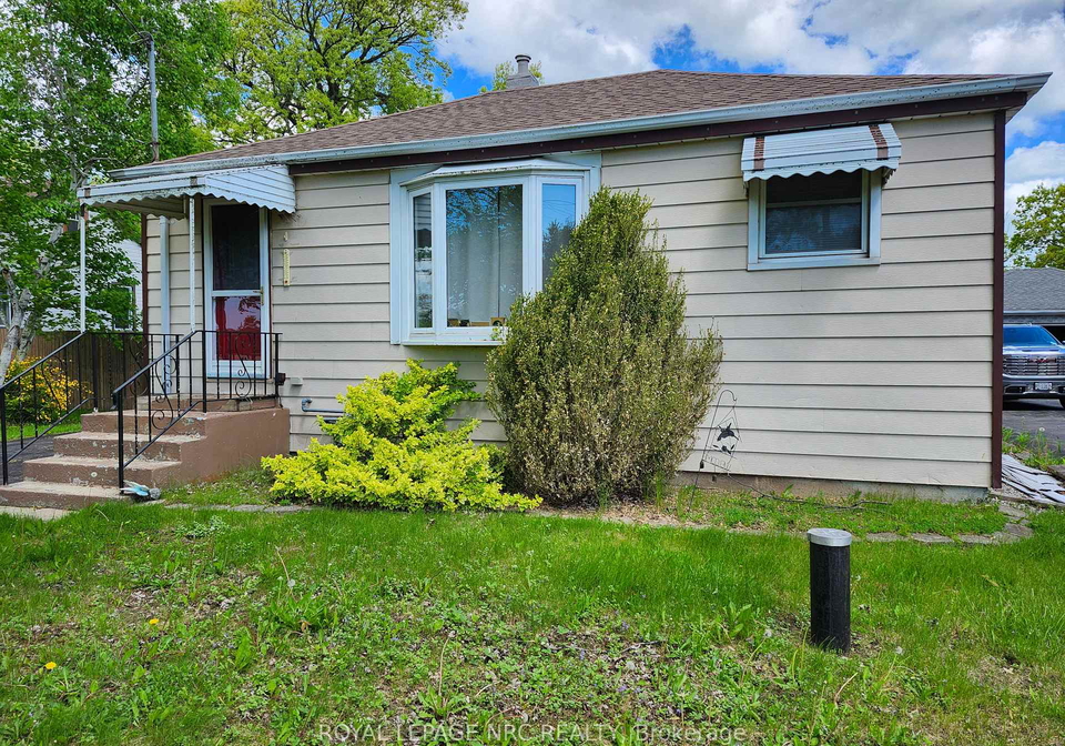 1384-killaly-street-e-port-colborne-ontario-x12176889