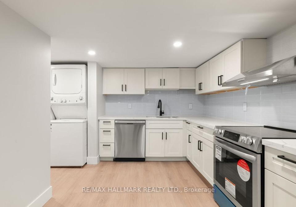 124-colborne-street-kawartha-lakes-ontario-x12176980
