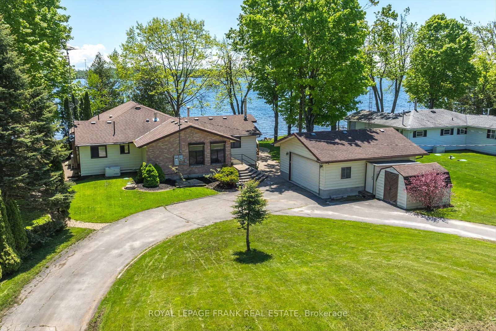 3-clonsilla-drive-kawartha-lakes-ontario-x12177010