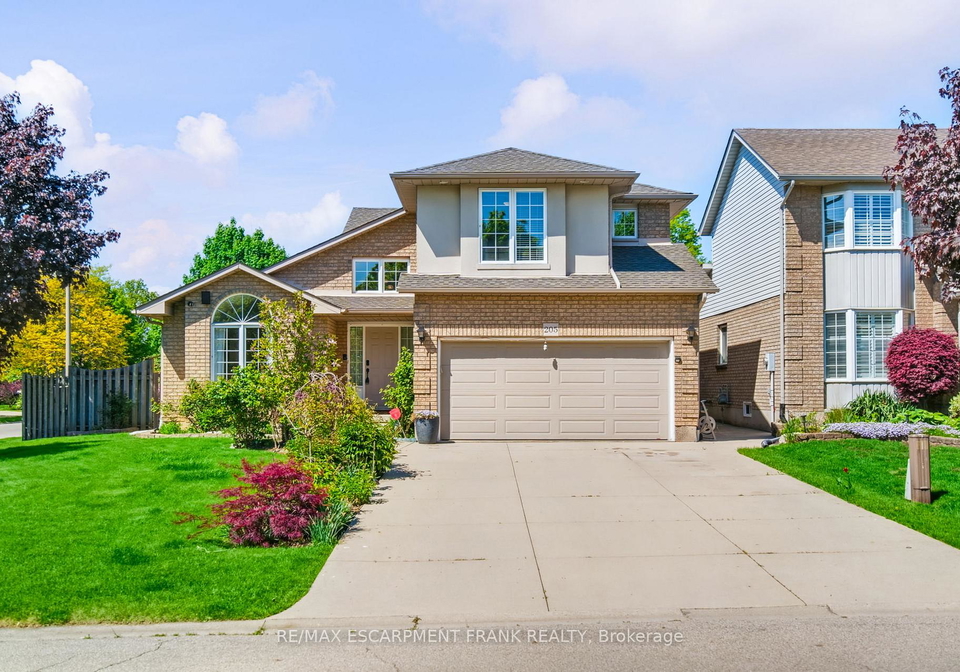 205-portage-lane-hamilton-ontario-x12177075