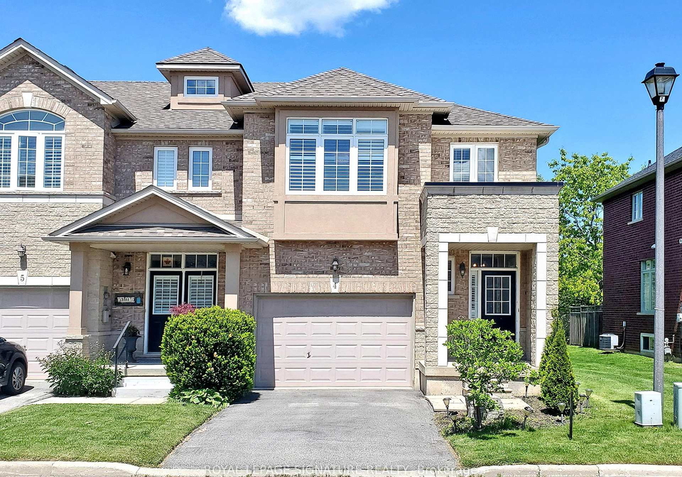 99-panabaker-drive-hamilton-ontario-x12177282