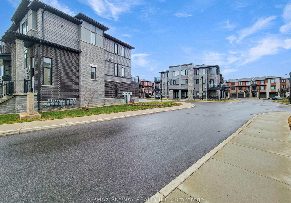 590-north-service-road-hamilton-ontario-x12177291