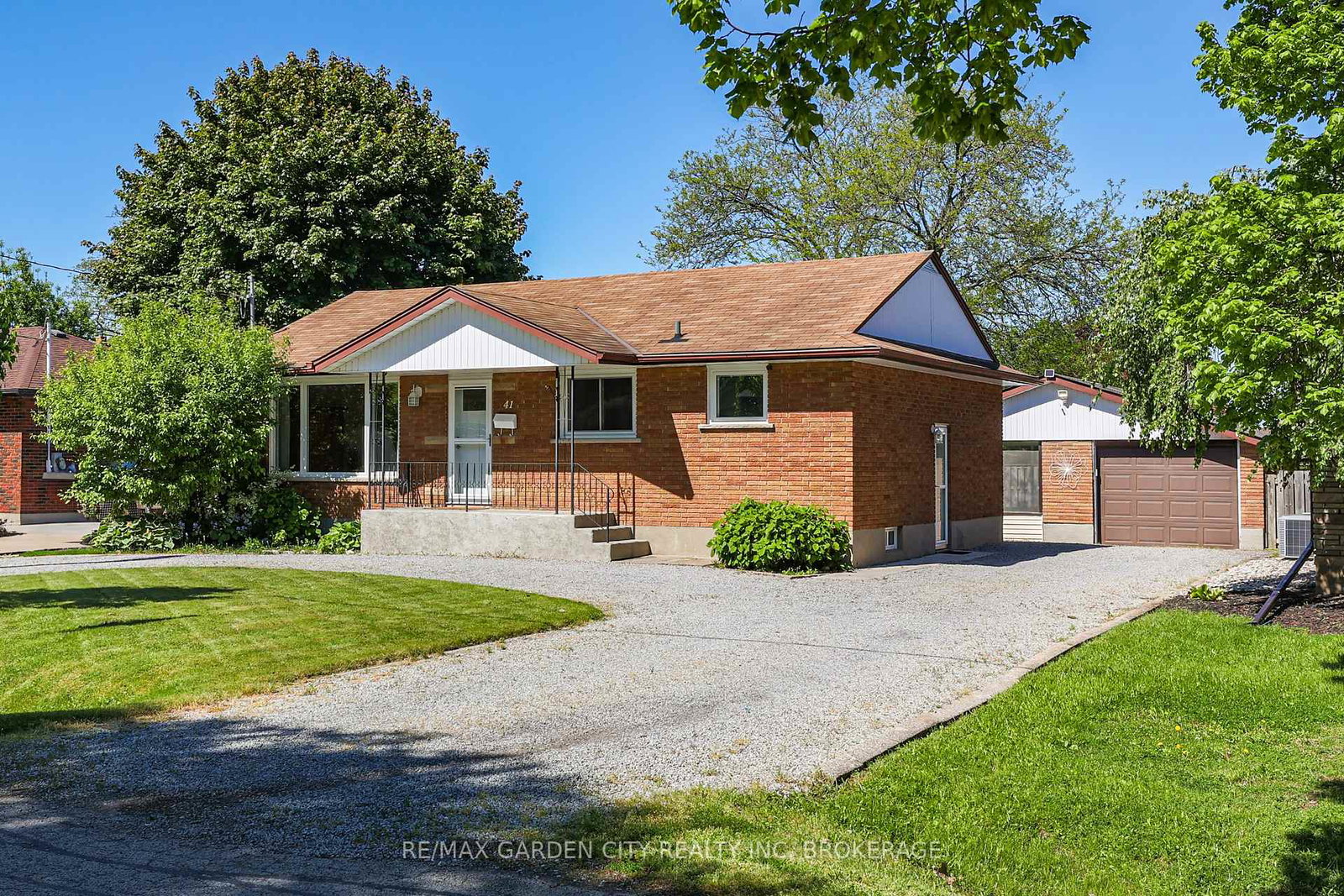 41-howard-avenue-st-catharines-ontario-x12177637