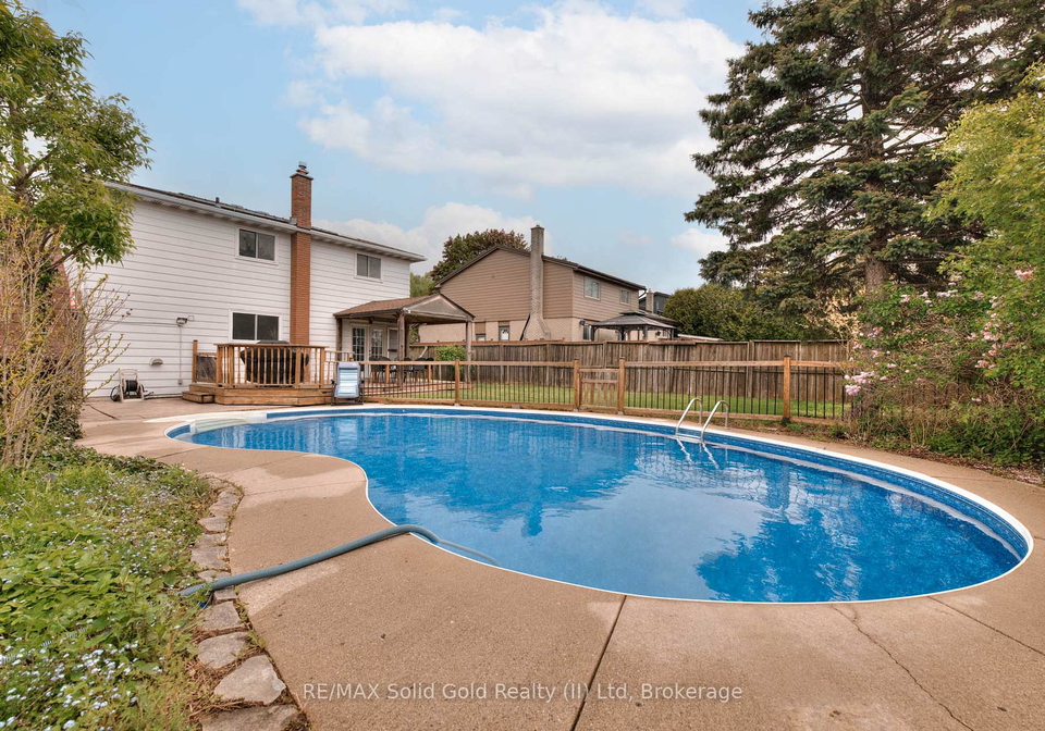 33-mcgarry-drive-kitchener-ontario-x12177646