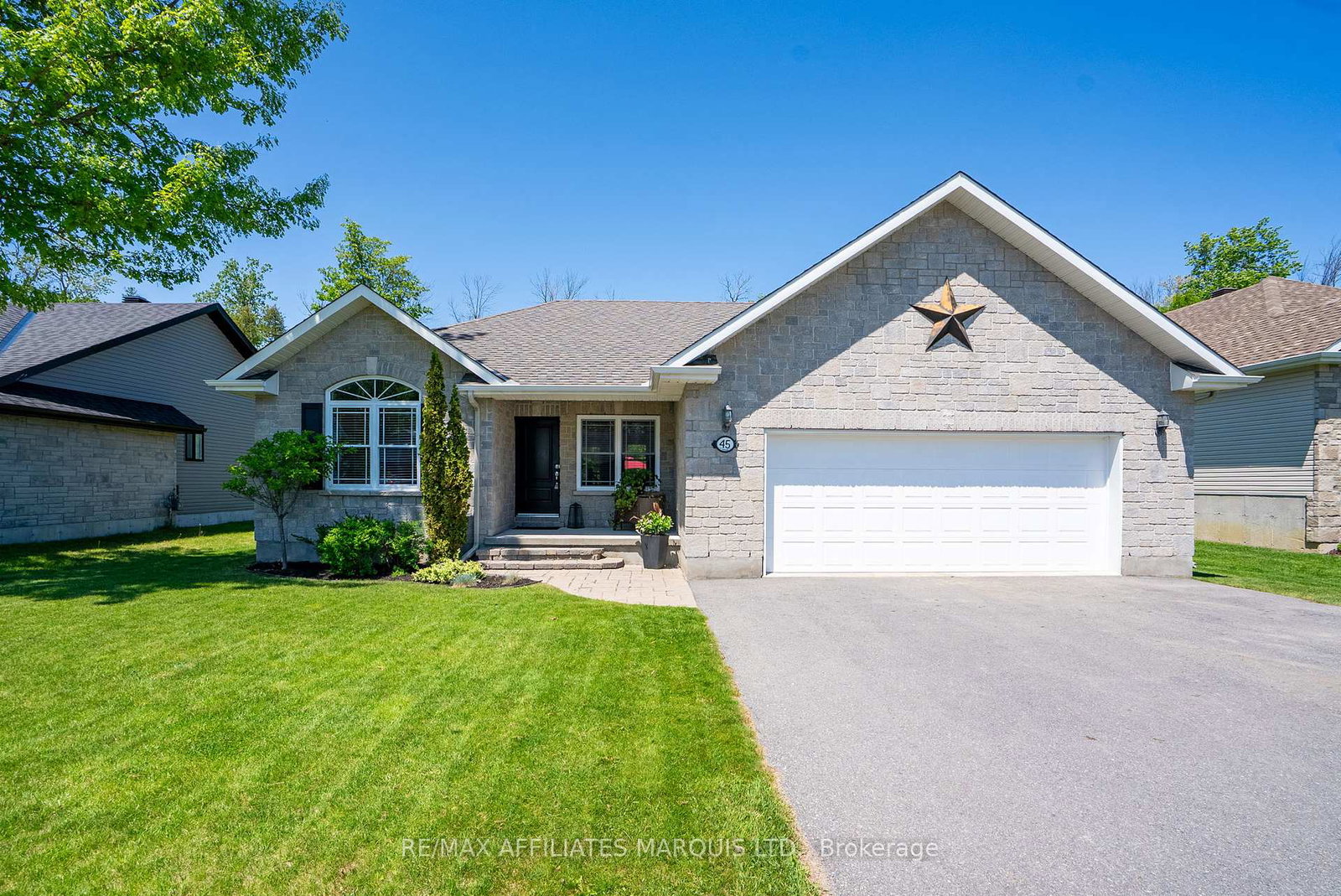 45-beech-street-south-stormont-ontario-x12177664