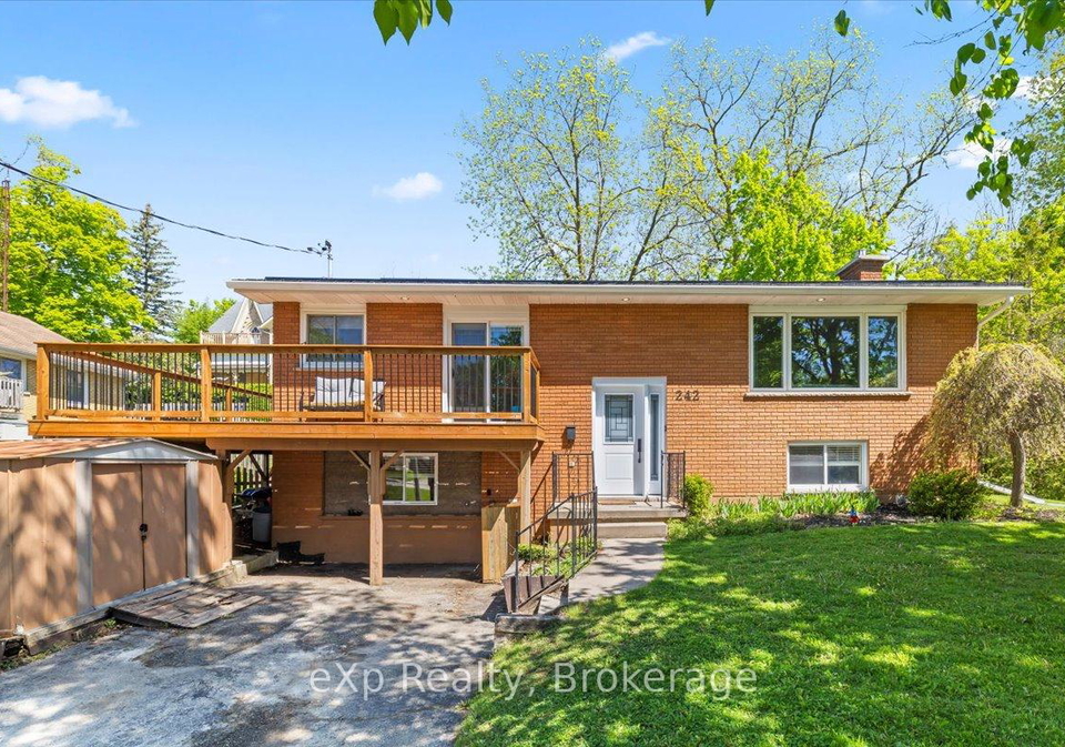 242-saddler-street-e-west-grey-ontario-x12177704