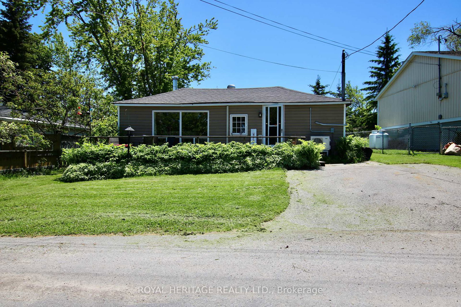 63-birchcliff-avenue-kawartha-lakes-ontario-x12177758