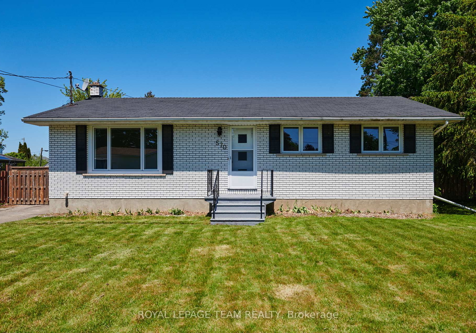 570-dufferin-street-w-north-dundas-ontario-x12177820