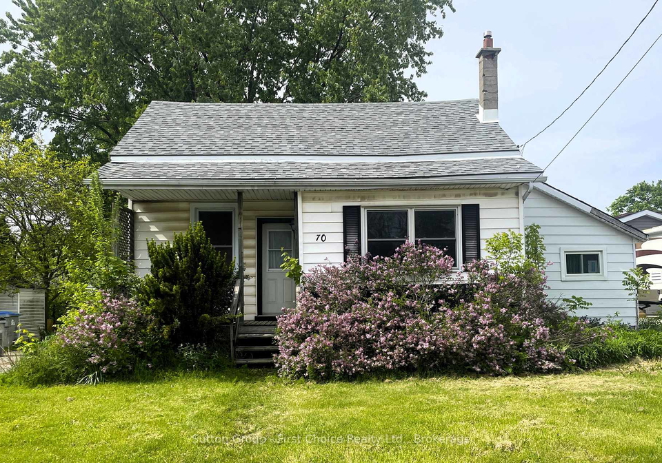 70-queen-street-bluewater-ontario-x12177960