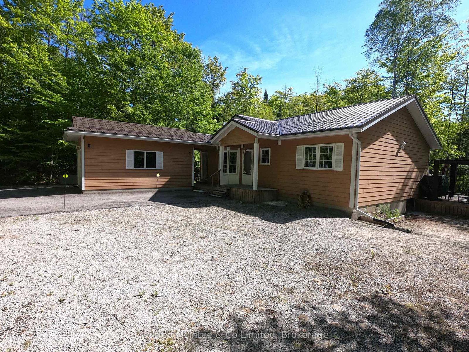 49-beechwood-drive-n-south-bruce-peninsula-ontario-x12178044