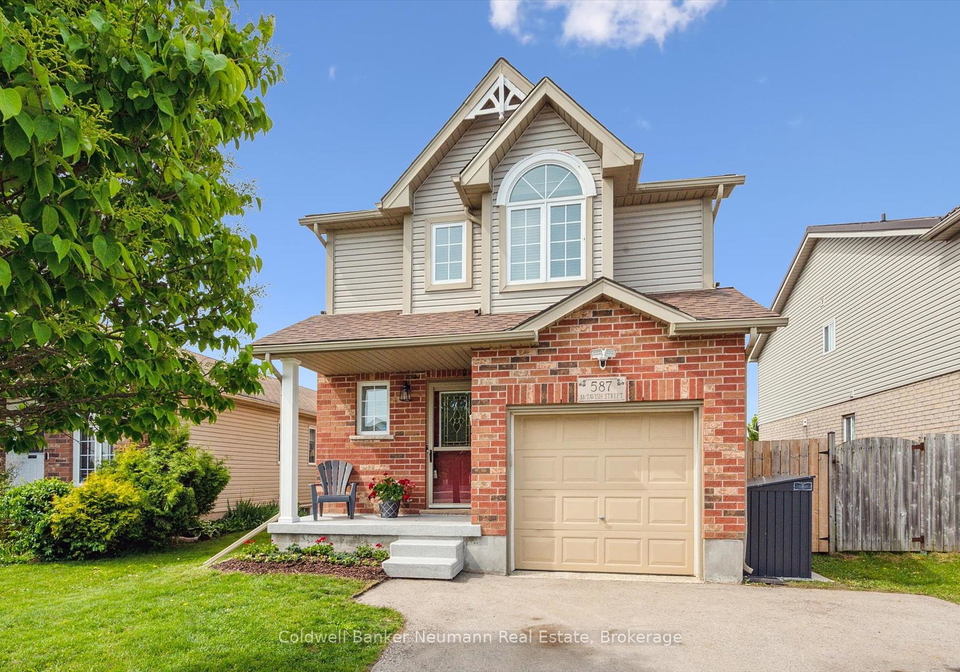 587-mctavish-street-centre-wellington-ontario-x12178292
