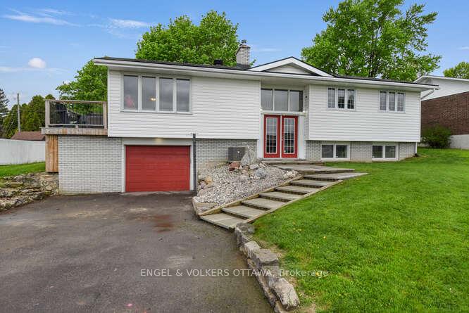 14-island-park-drive-south-dundas-ontario-x12178472