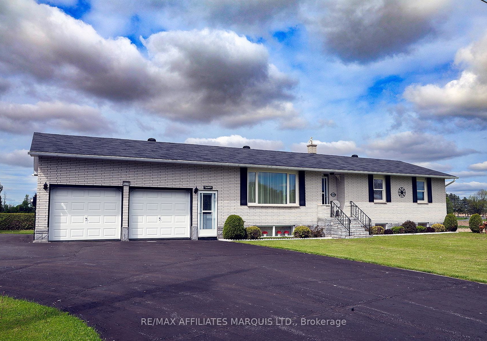 12274-county-road-18-south-dundas-ontario-x12178636
