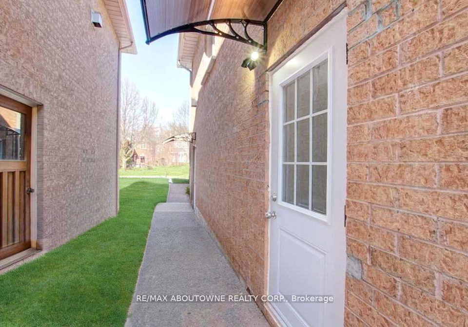 80-laurendale-avenue-hamilton-ontario-x12178687