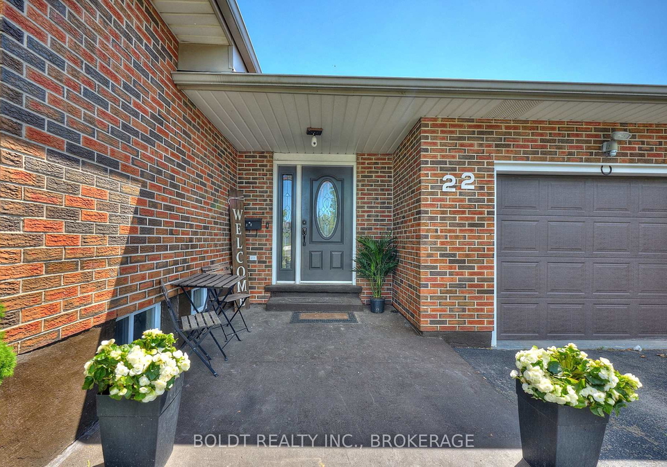 22-vega-court-welland-ontario-x12178723
