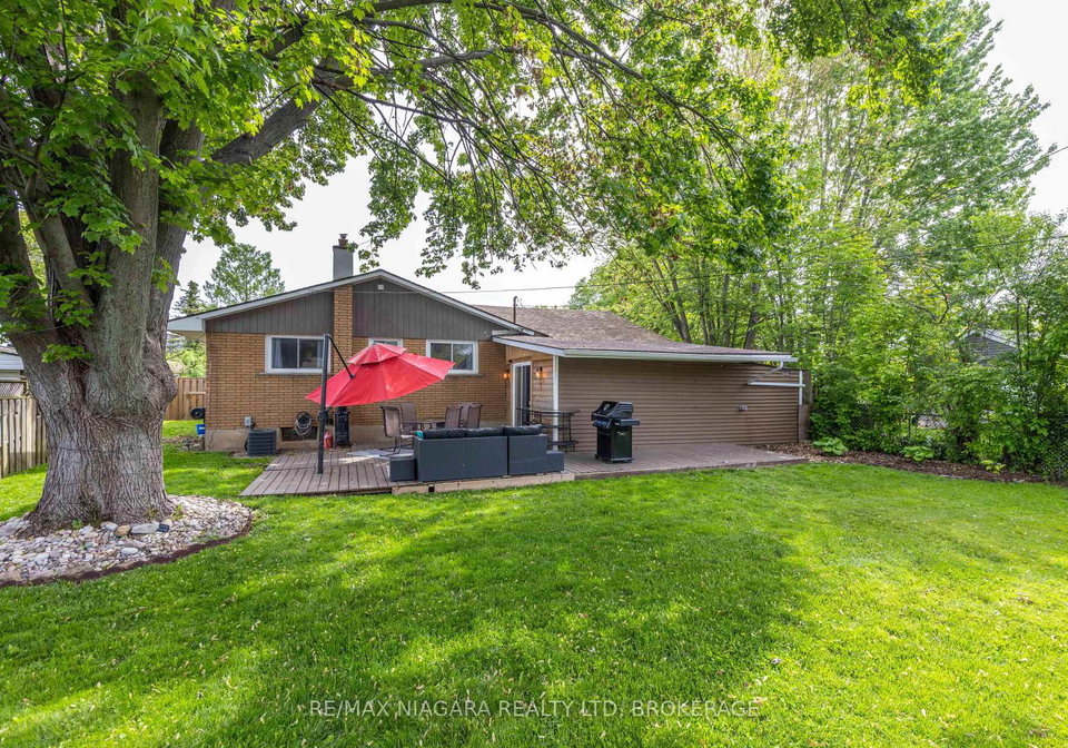 8401-breadner-crescent-niagara-falls-ontario-x12178944