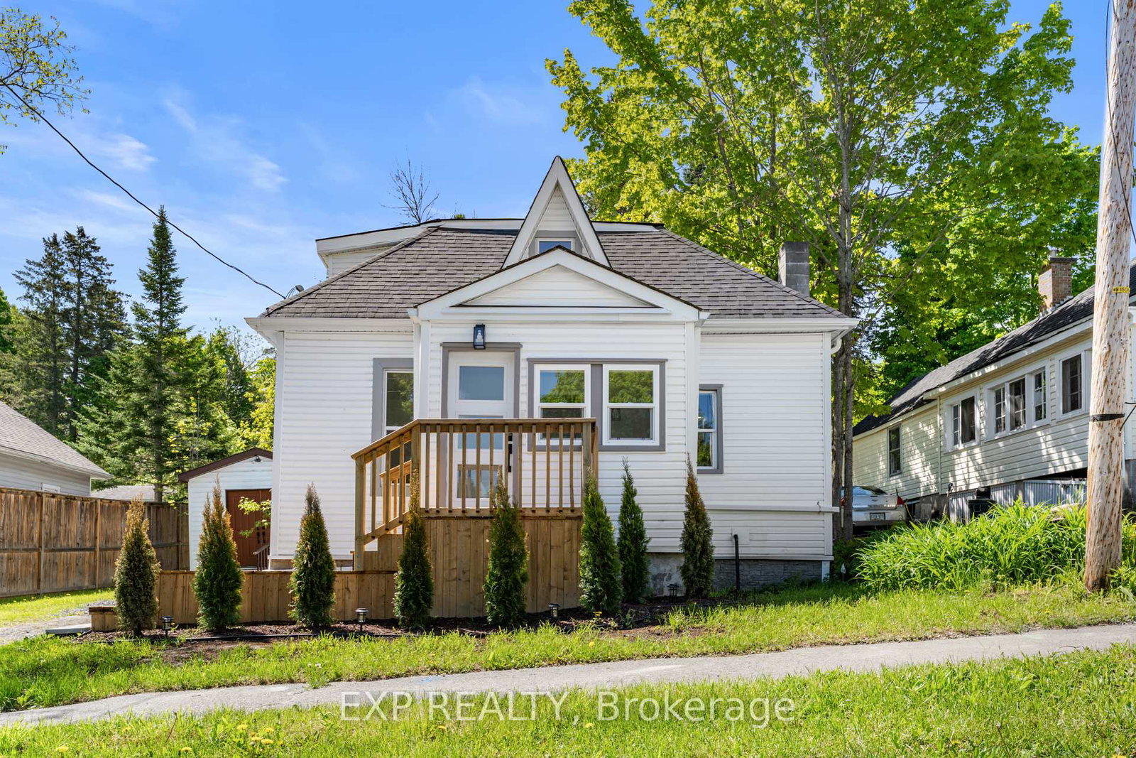 15-duncan-street-e-huntsville-ontario-x12178954