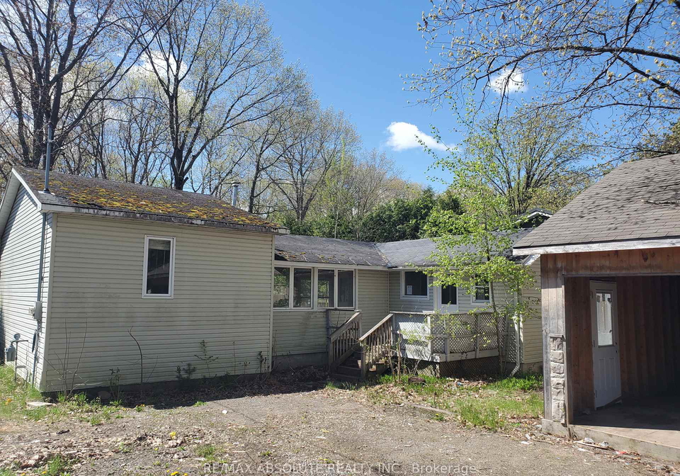 755-bayview-drive-ottawa-ontario-x12179070