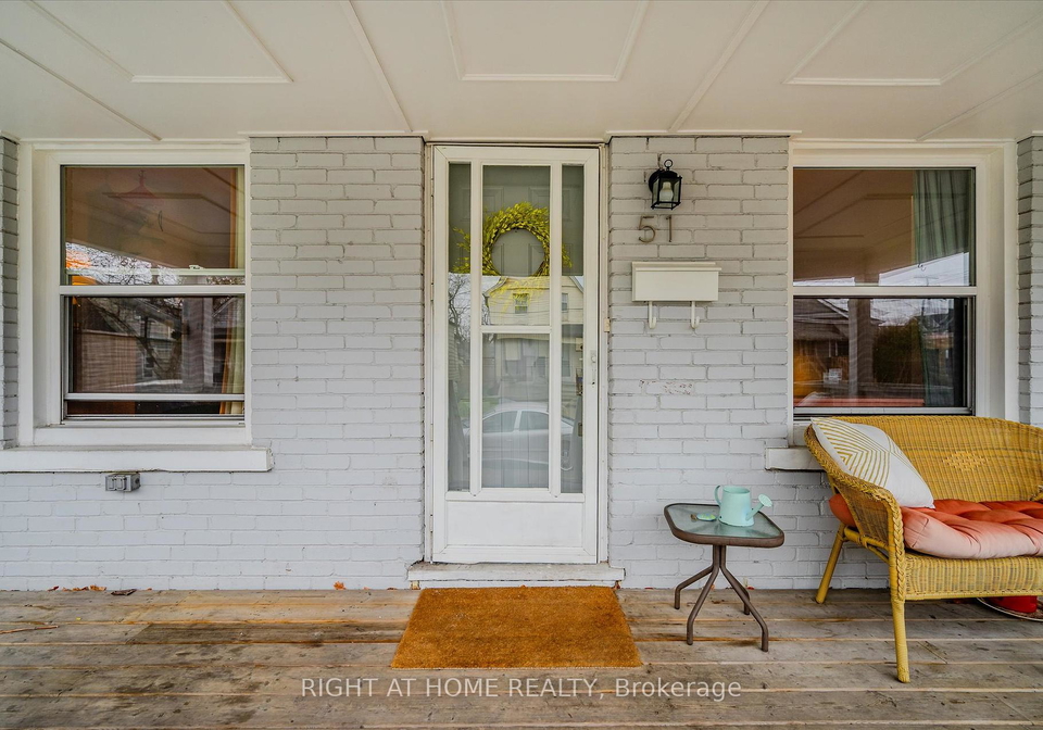51-fairview-avenue-hamilton-ontario-x12179249