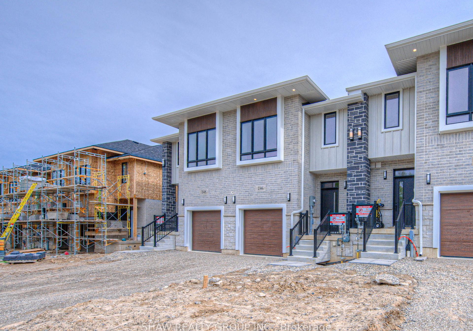 246-green-gate-boulevard-cambridge-ontario-x12179280