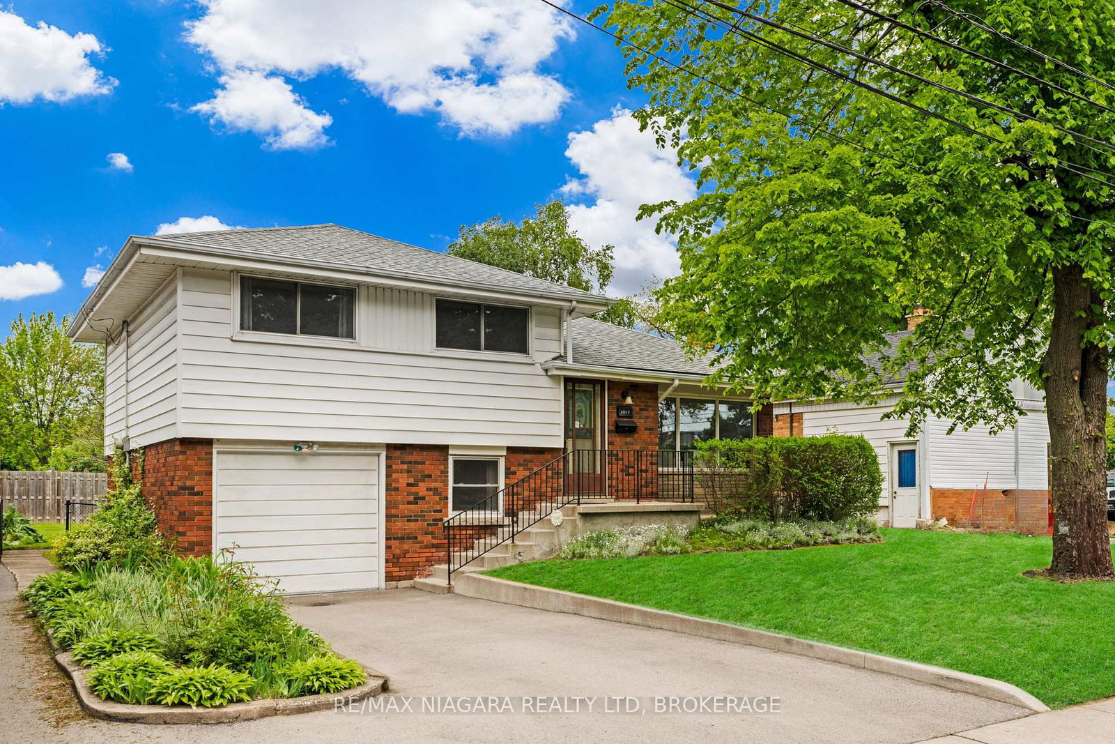 1017-brucedale-avenue-e-hamilton-ontario-x12179543