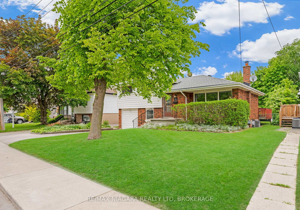 1017-brucedale-avenue-e-hamilton-ontario-x12179543