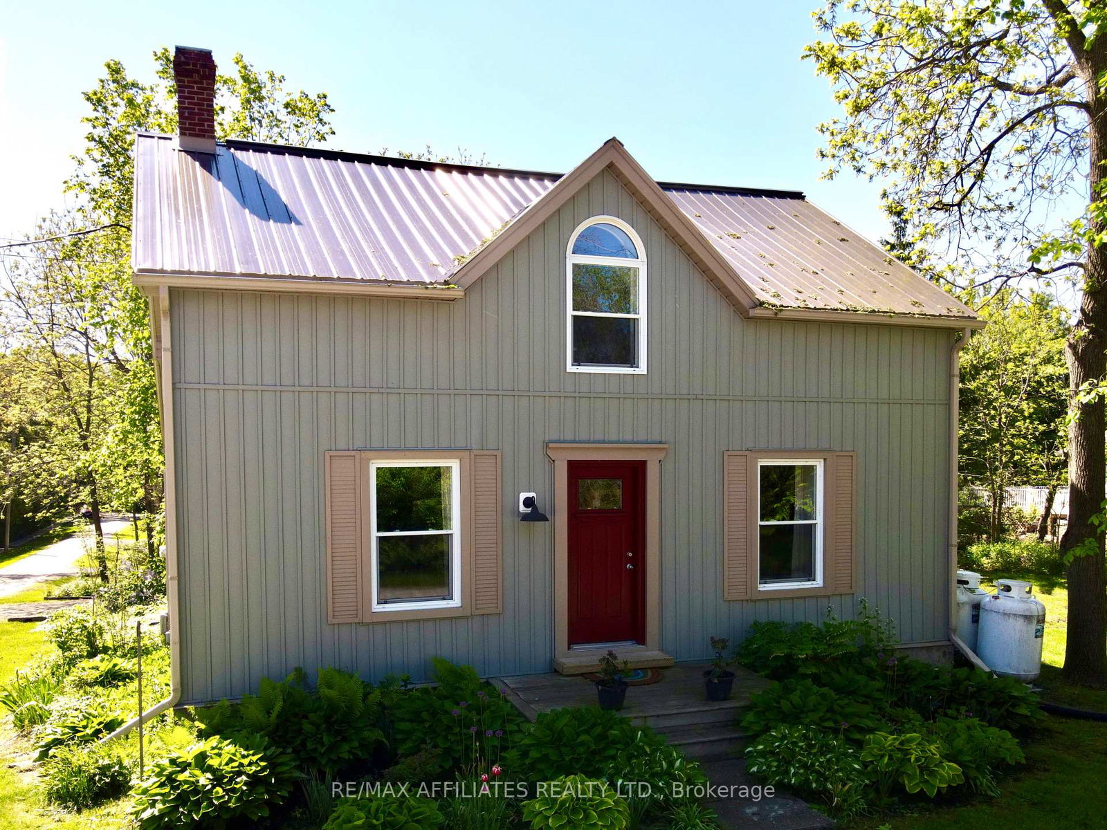 8-stevens-street-rideau-lakes-ontario-x12179625