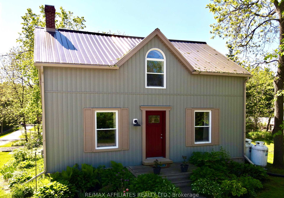 8-stevens-street-rideau-lakes-ontario-x12179625
