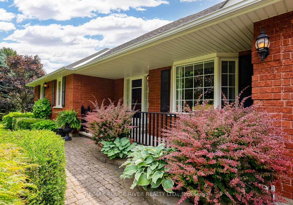 8-sunrise-court-hamilton-township-ontario-x12180030