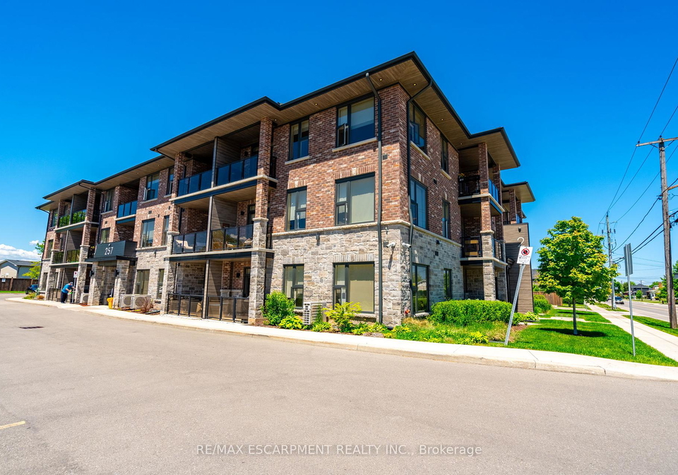 257-millen-road-hamilton-ontario-x12180038
