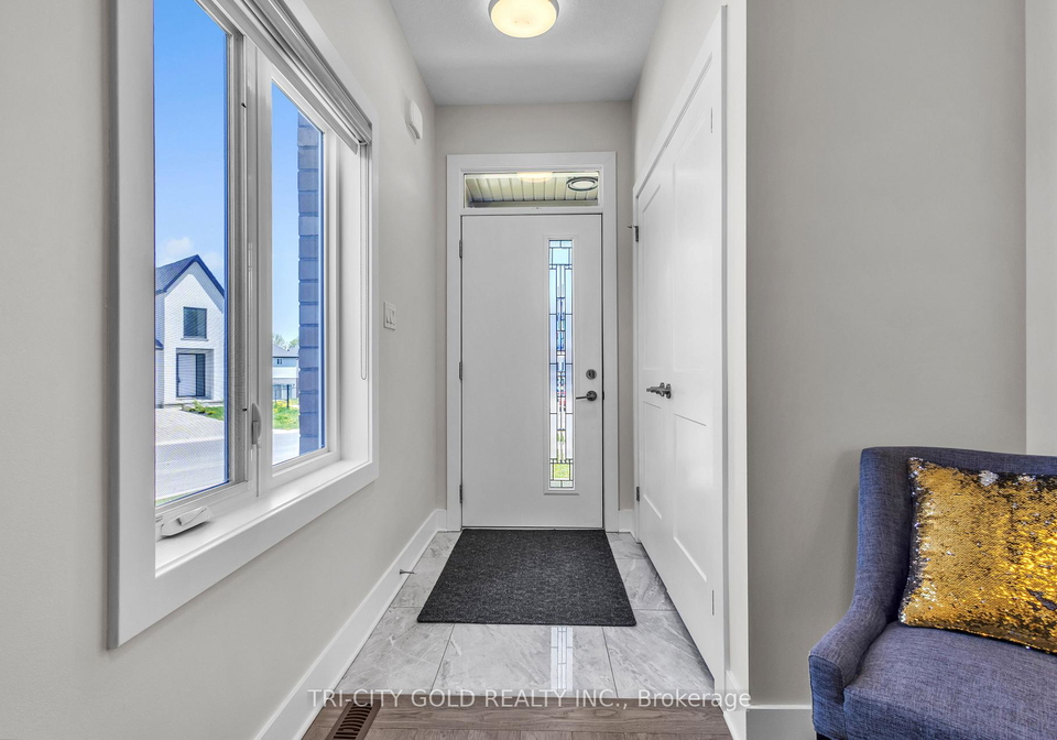 2889-doyle-drive-london-south-ontario-x12180125