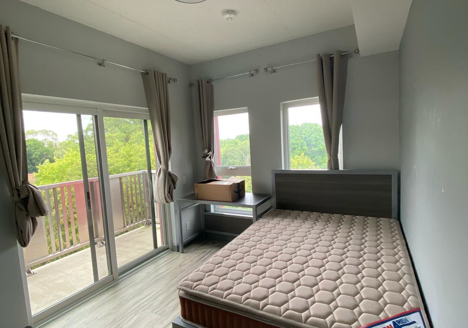 77-leland-street-hamilton-ontario-x12180253