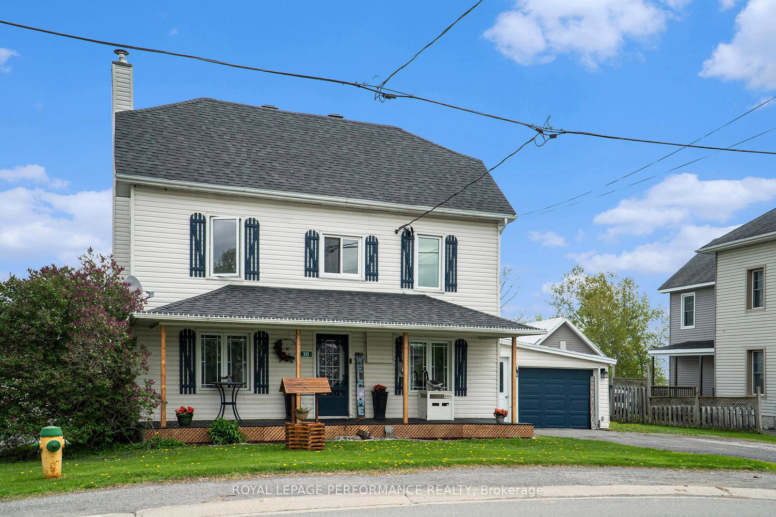 30-queen-street-north-stormont-ontario-x12180300
