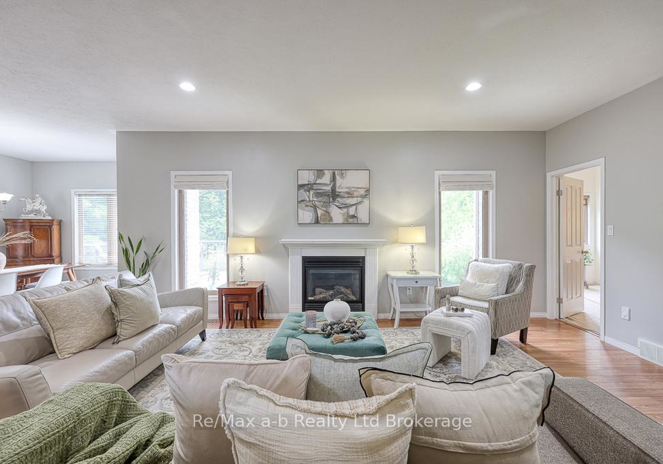 27-shelton-drive-ingersoll-ontario-x12180351