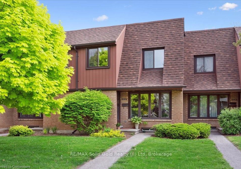104-kingswood-drive-kitchener-ontario-x12180365