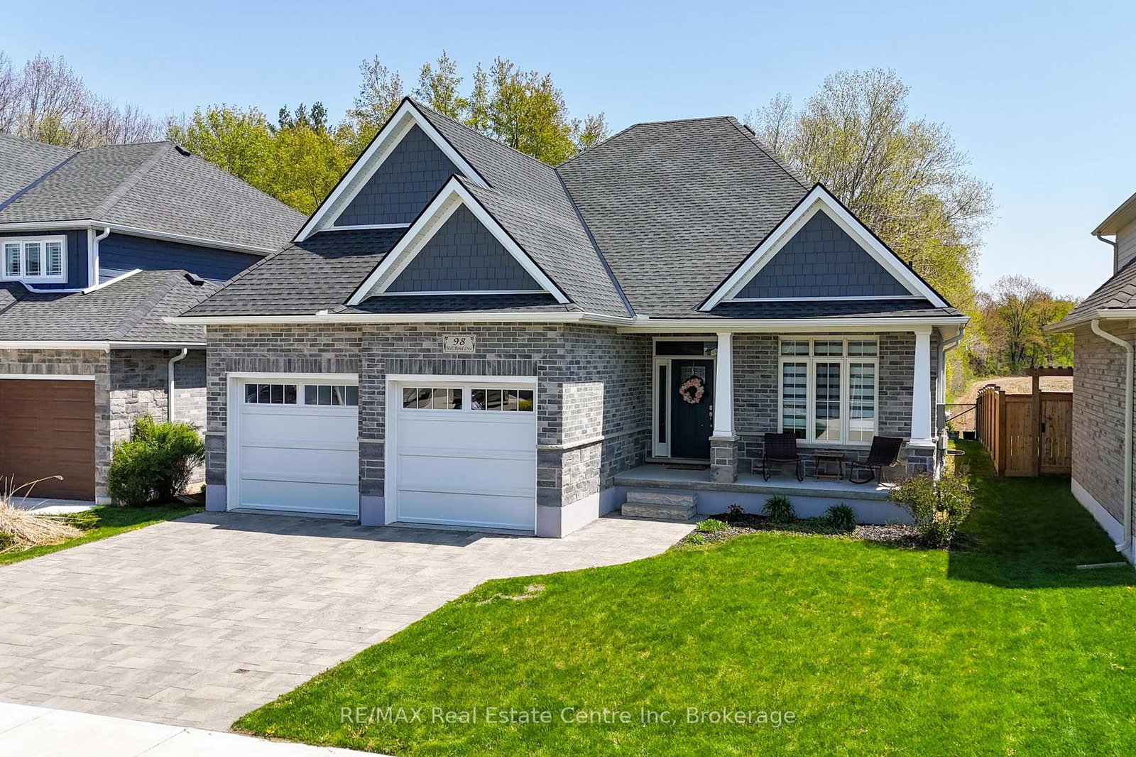 98-mill-pond-crescent-thames-centre-ontario-x12180480