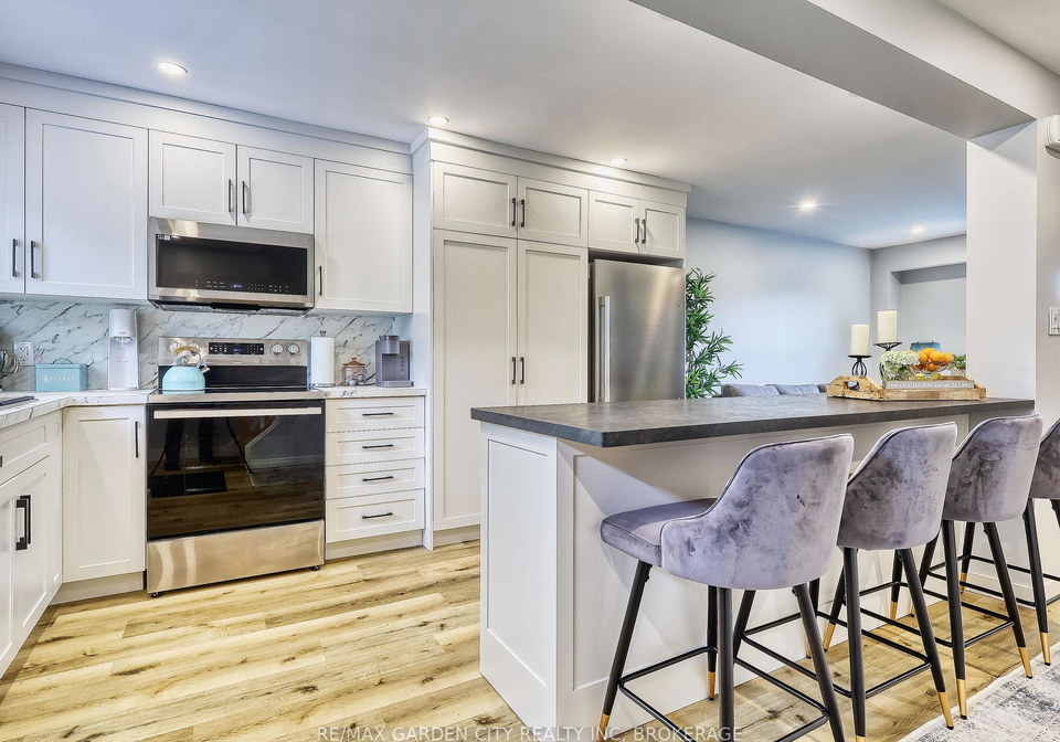 25-linfield-drive-st-catharines-ontario-x12180500