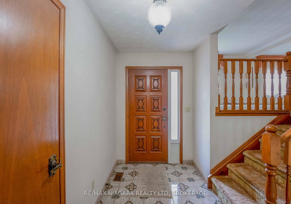 4372-latina-crescent-niagara-falls-ontario-x12180515
