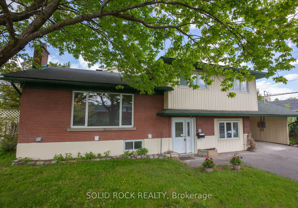 2763-kelly-avenue-s-ottawa-ontario-x12180526