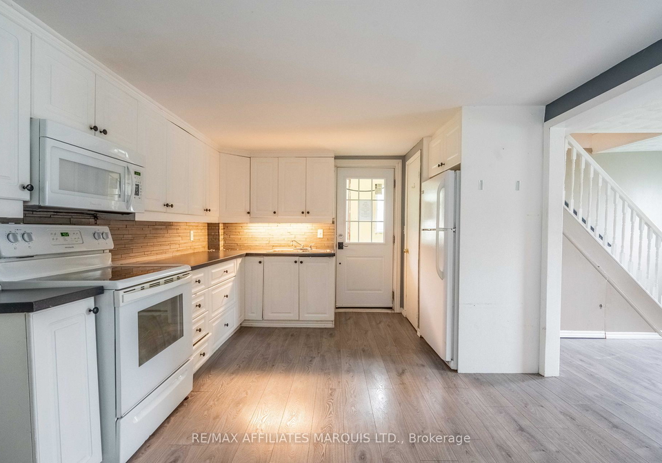 17390-county-43-road-north-stormont-ontario-x12180609