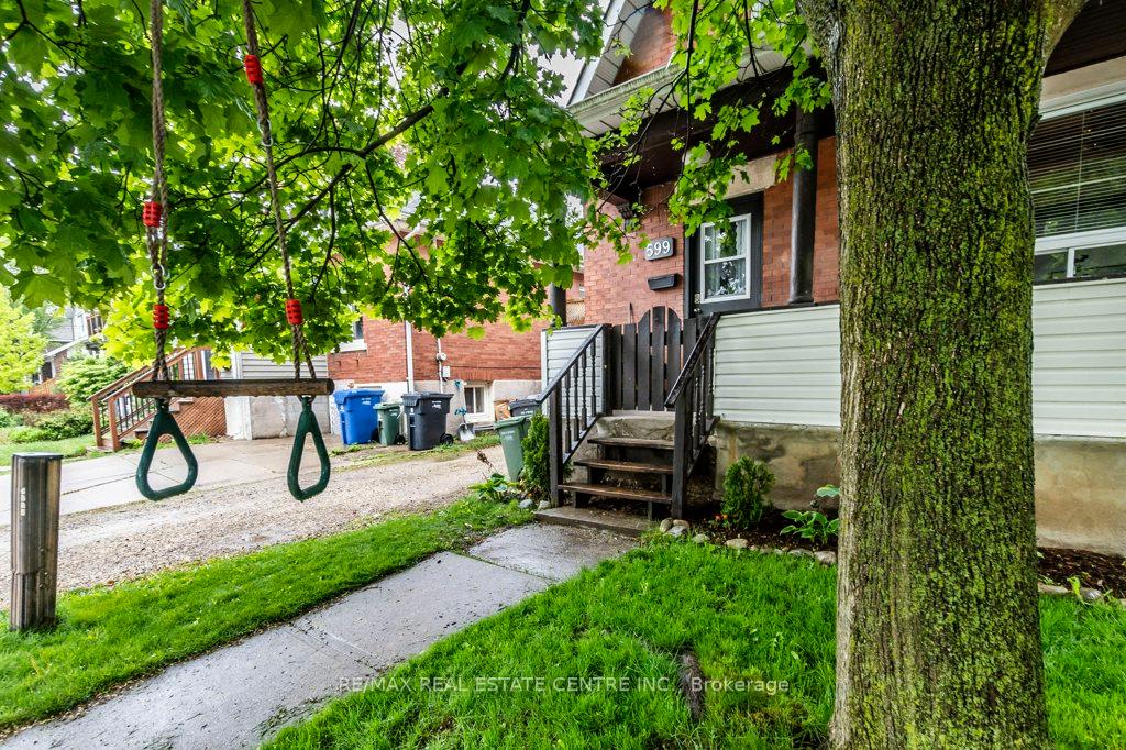 599-woolwich-street-guelph-ontario-x12180637