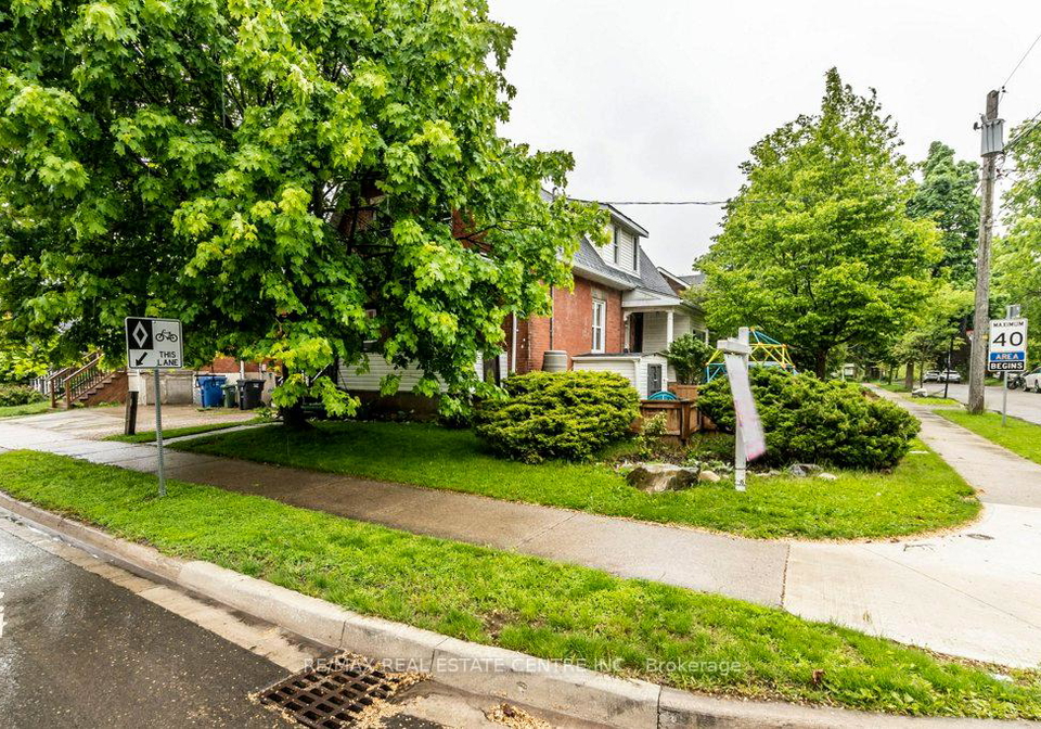599-woolwich-street-guelph-ontario-x12180637