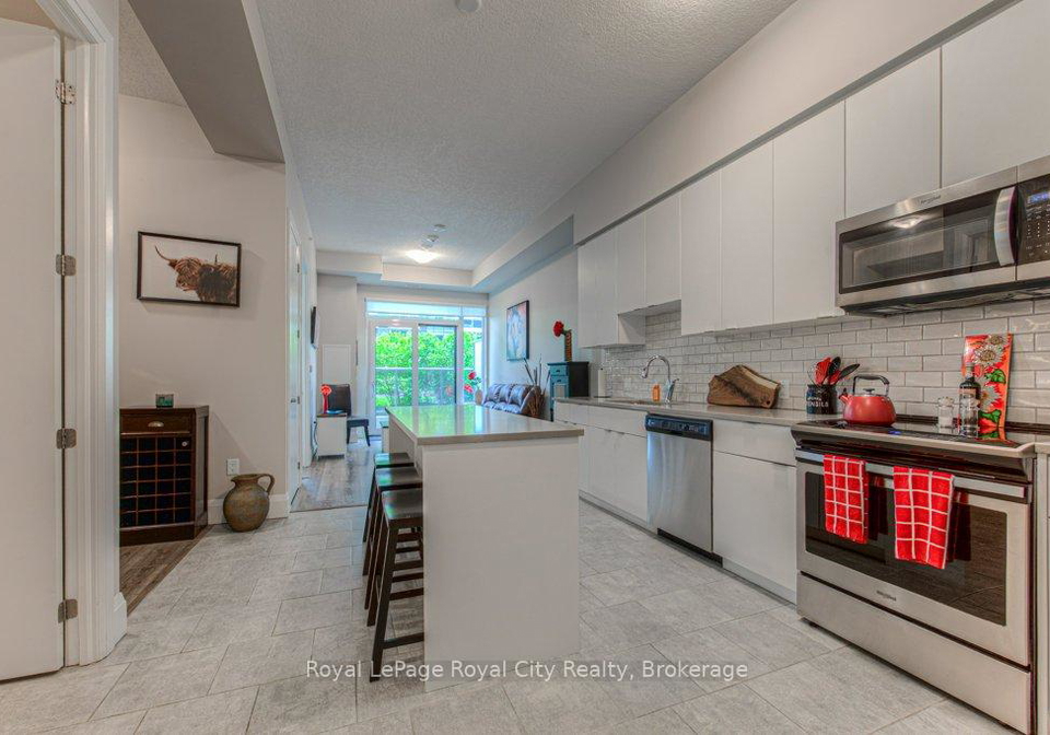 73-arthur-street-s-guelph-ontario-x12180680