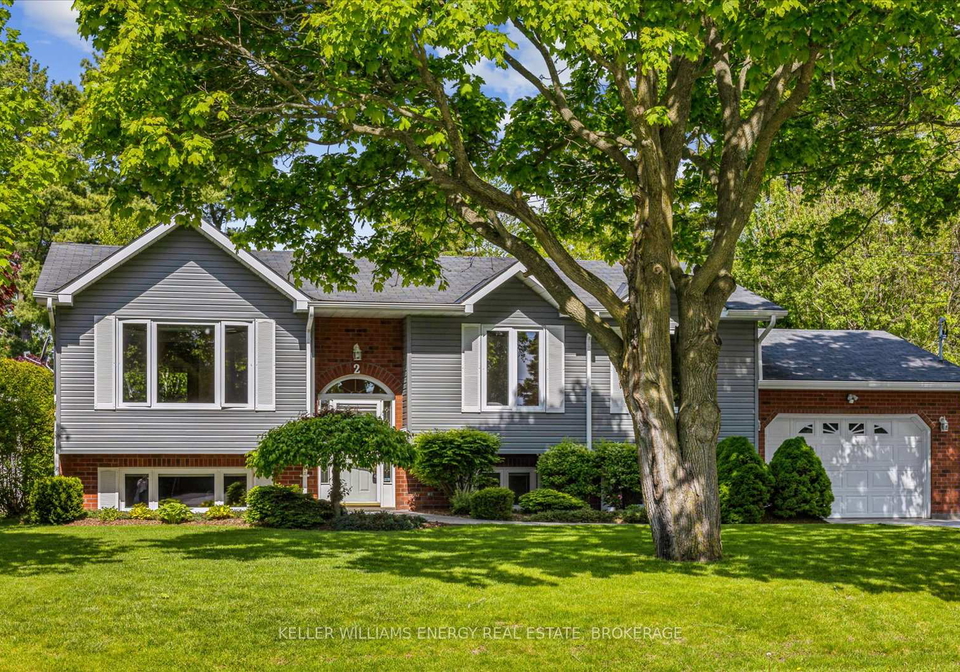 2-moore-drive-port-hope-ontario-x12180860