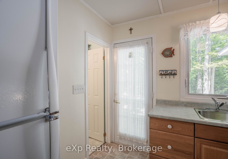 554-mallory-beach-road-south-bruce-peninsula-ontario-x12180954