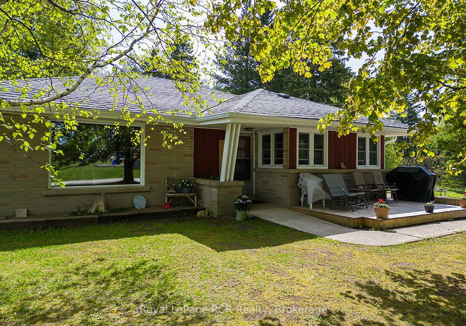 181-queen-a-street-grey-highlands-ontario-x12180985