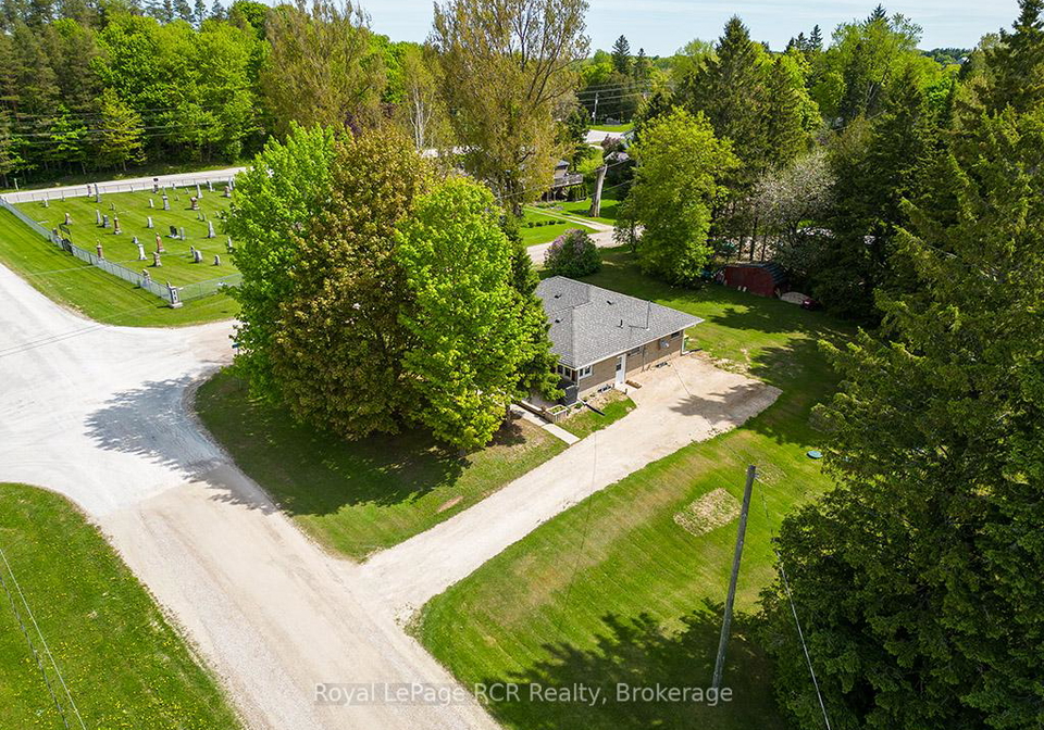 181-queen-a-street-grey-highlands-ontario-x12180985