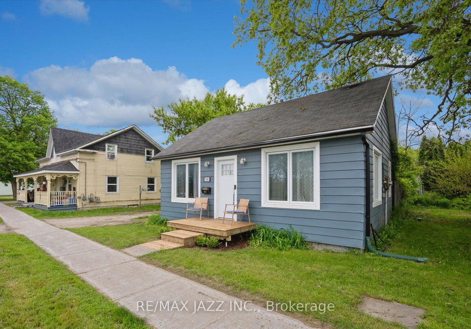 390-front-street-quinte-west-ontario-x12181031